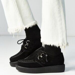 T.U.K. Black Suede Low Viva Creeper Oxford Shoe – Unisex